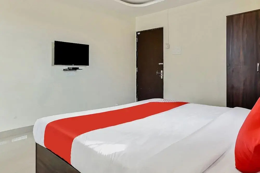 United Star Hotel By OYO Rooms