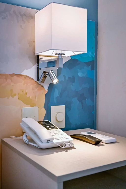 Vista Express Guadalajara Expo SureStay Collection by BW