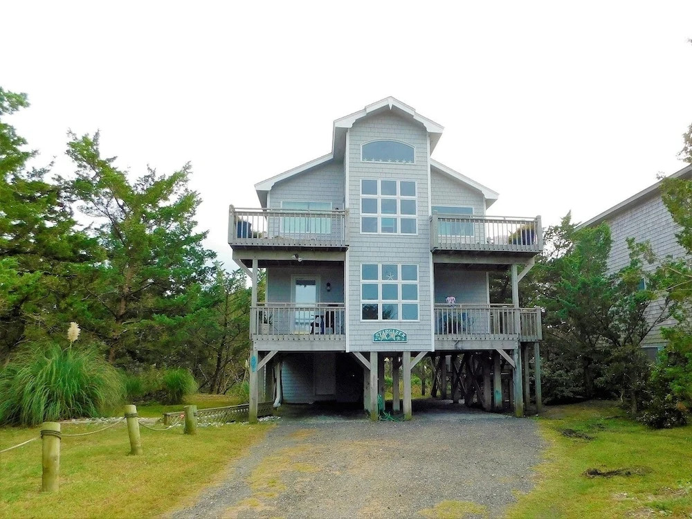 Stargazer 3 Bedrooms 2.5 Bathrooms Home