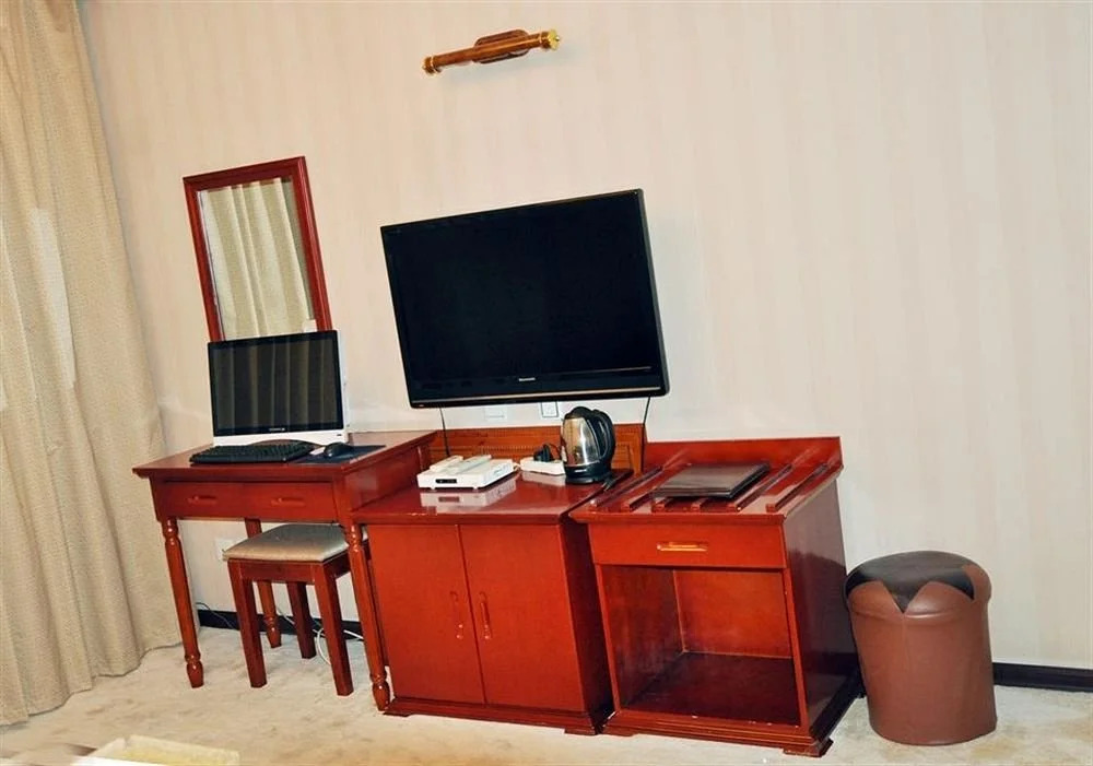 Dongfang Hotel