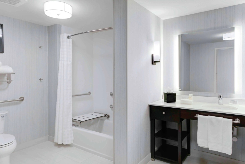 Homewood Suites By Hilton Lansing Eastwood