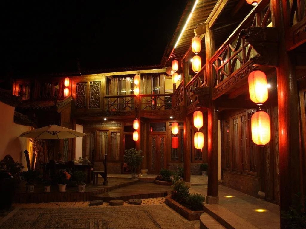 Lijiang on Road Mansion