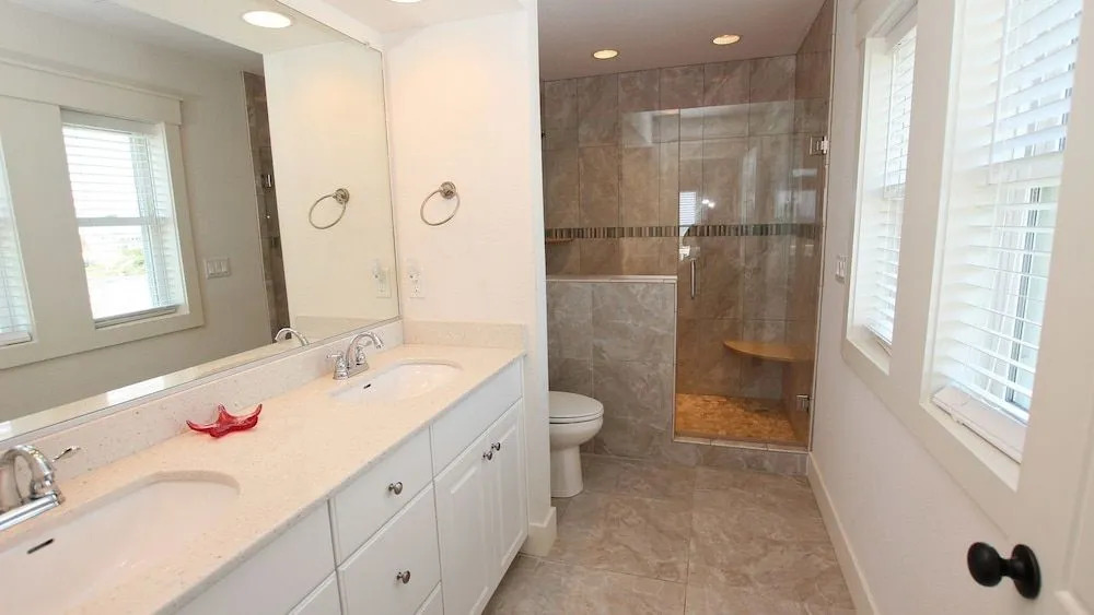 Good Winds - 6 Br Home