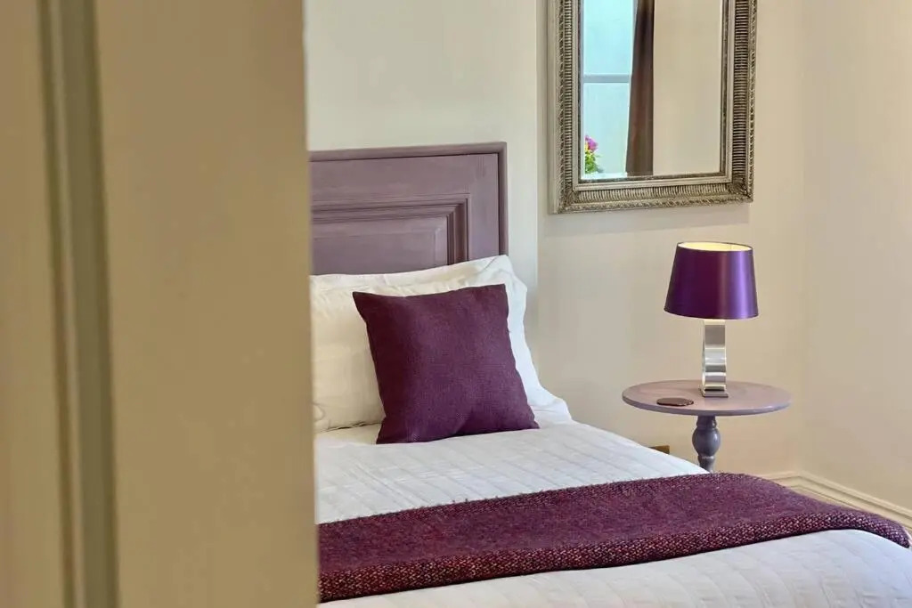 Spacious apartment close to the beach - Lavender Apartment