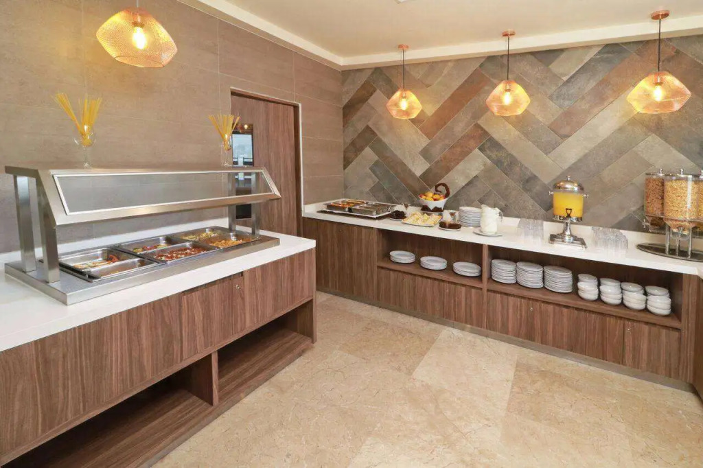 Wyndham Garden Monterrey Valle Real