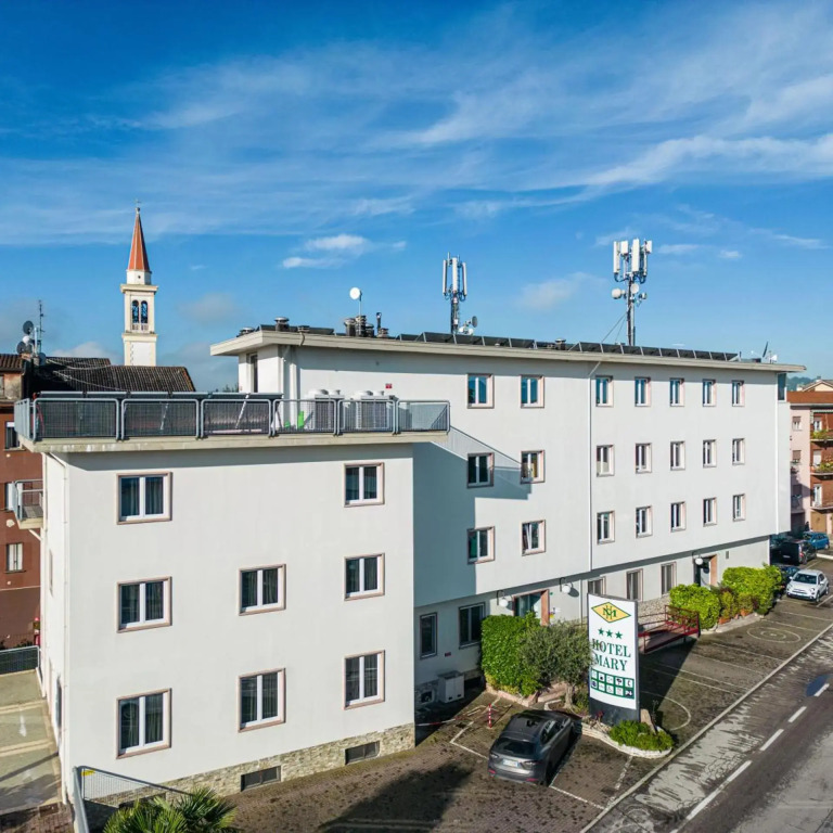 Hotel Mary