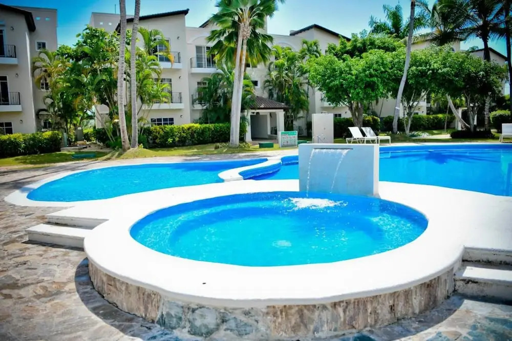 Punta Cana - Apartment - Sleeps 4 - Pool - Hot Tub