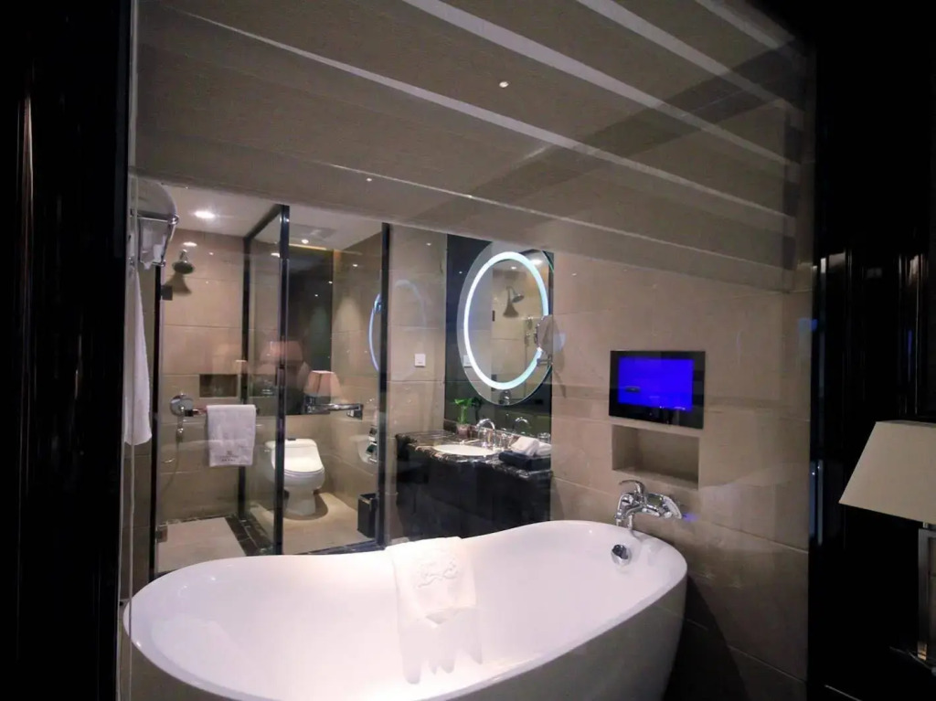 Chateau Star Sea Hotel
