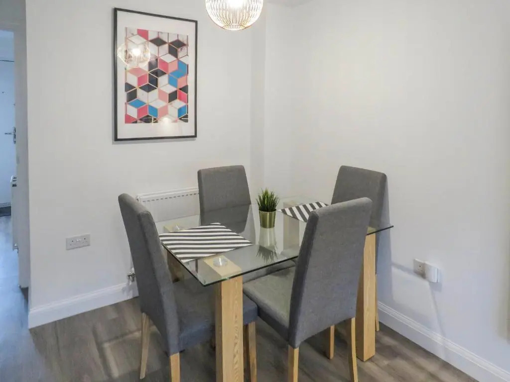 Tudors eSuites Two Bedroom House
