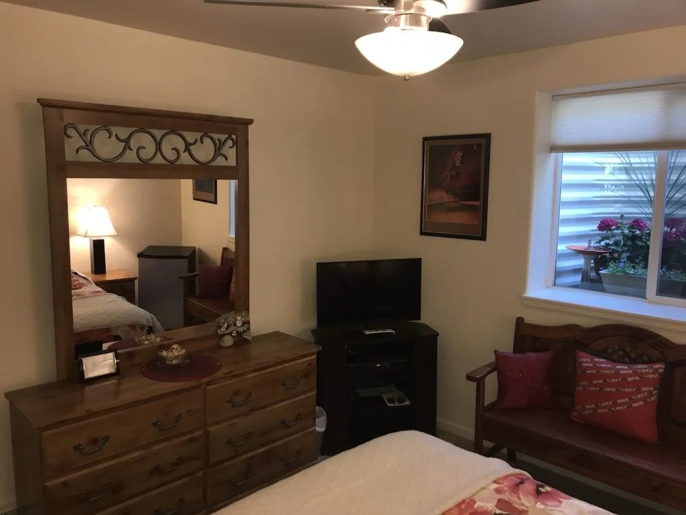 Bridal Veil Bed and Breakfast