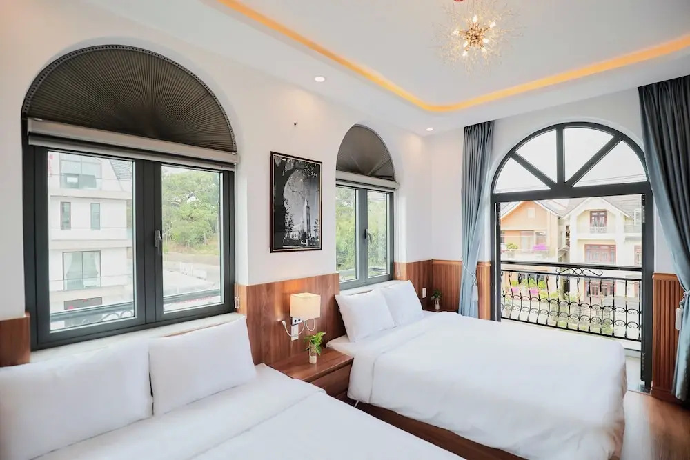 Lotus Hotel Đà Lạt