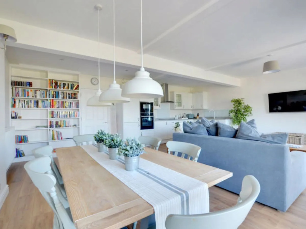 Harbour View 22728