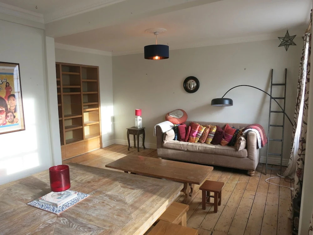 Stunning 2-bed Apartment