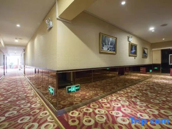 Zun Pin Hotel
