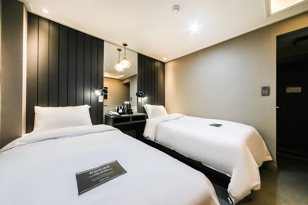 Hotel On