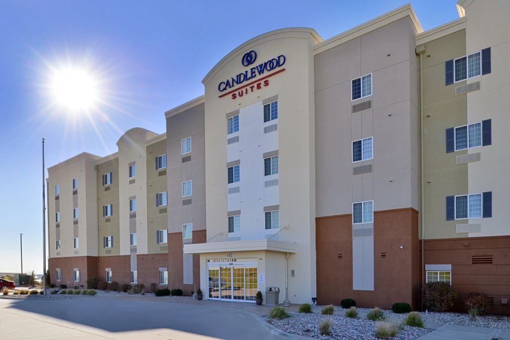 Candlewood Suites Kansas City Northeast by IHG