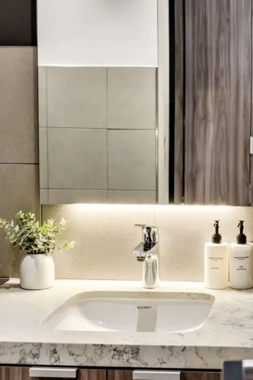 Urban Cape Town Living at City Suite 805