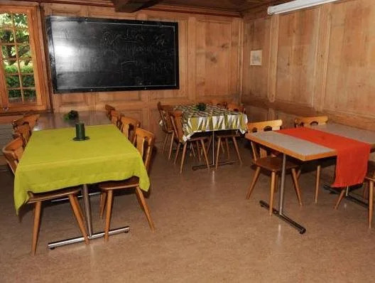 Emme Lodge