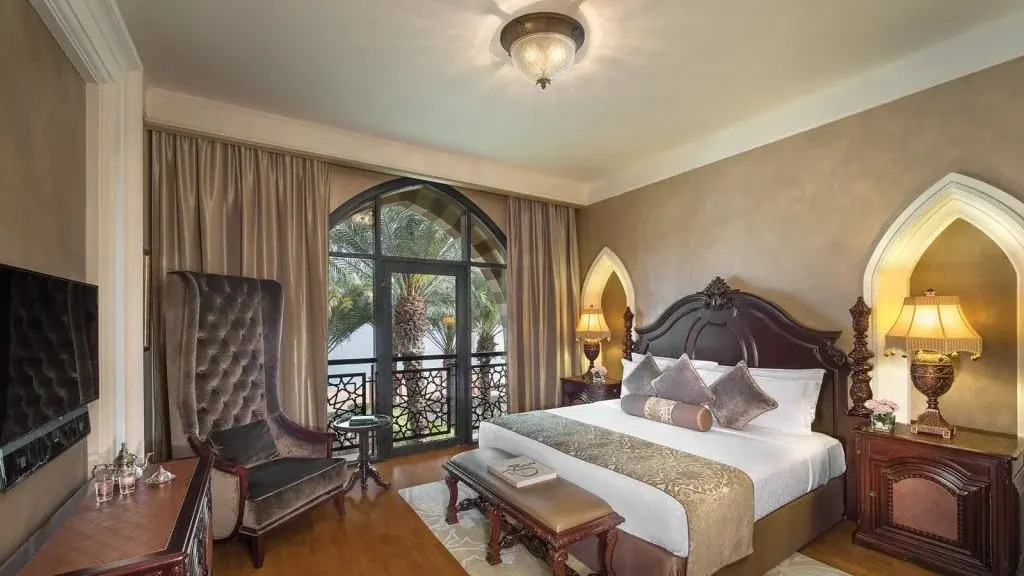 Jumeirah Royal Residences