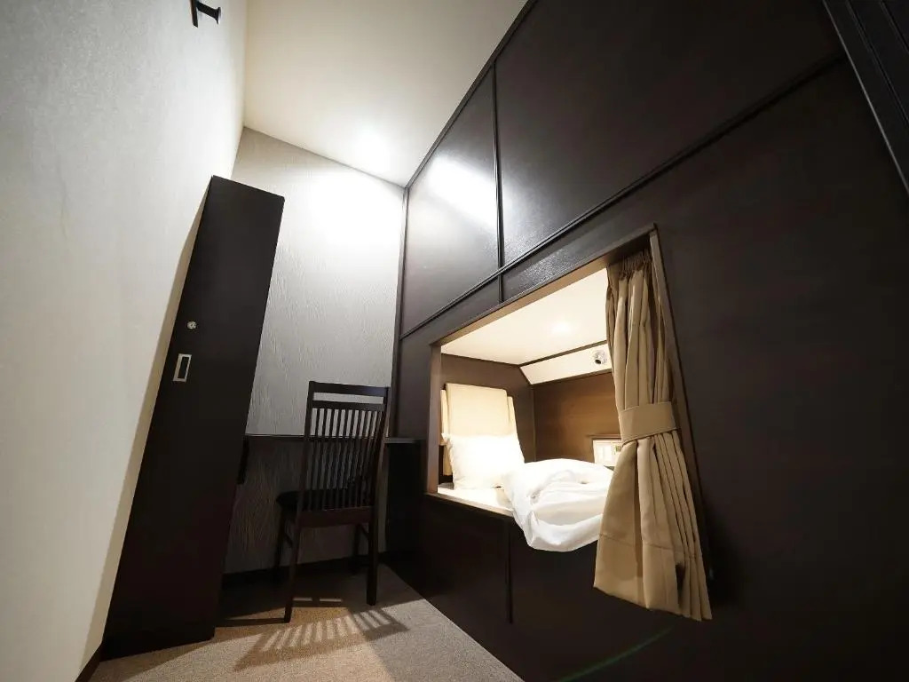 WELLCABIN TENJIN - Male Only