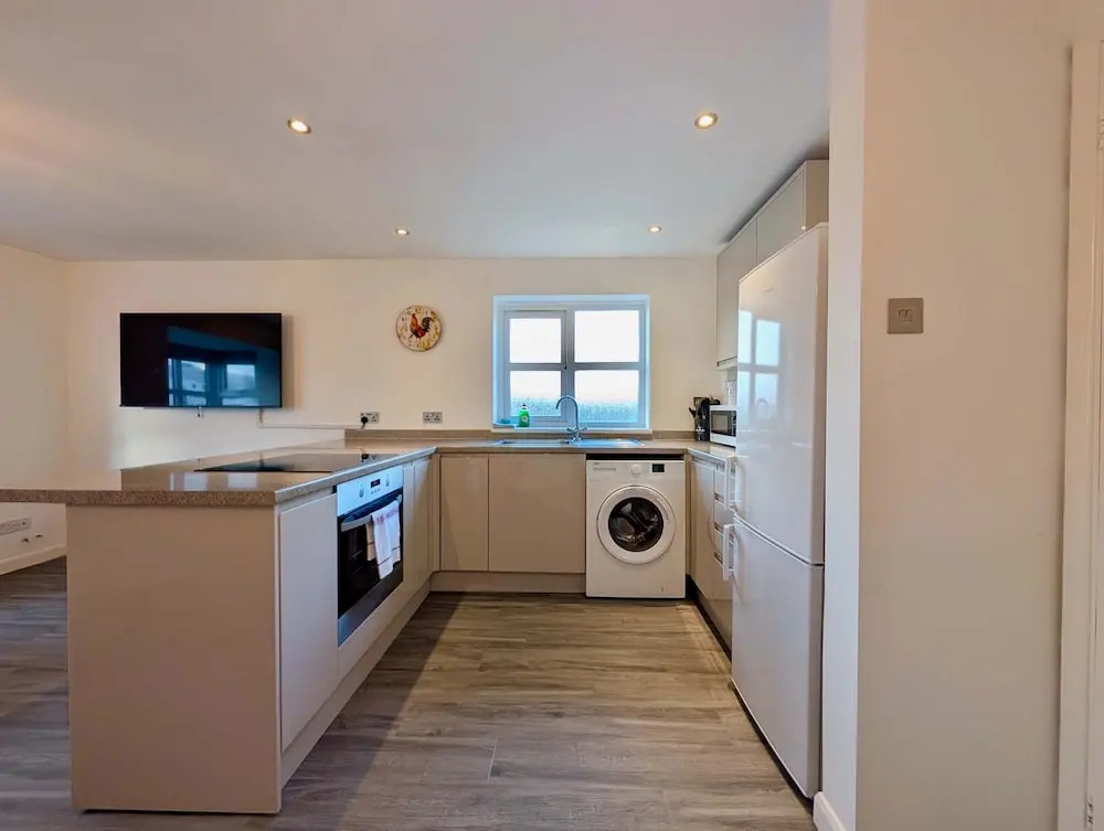 Charming and Modern 1-bedroom Flat