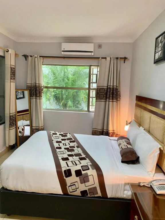 Dolar Lodges & Tours