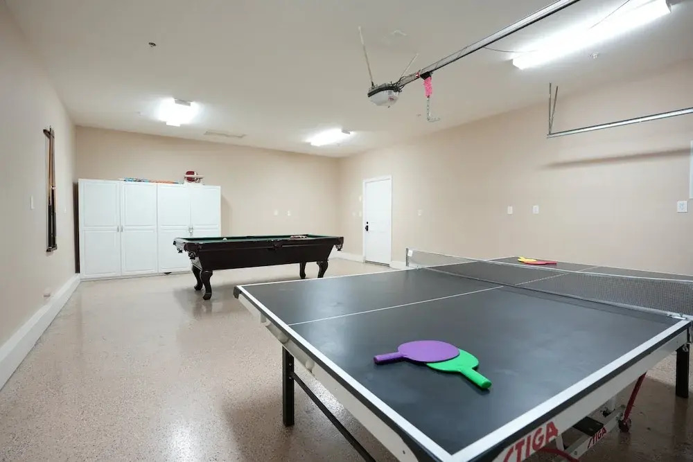 5 Bedroom 4 Bath Pool Home Near Disney