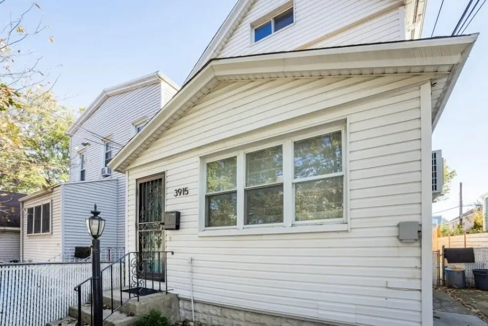 Close To Nyc! Relaxing Quiet Studio In Woodside 1 Bedroom Home by RedAwning