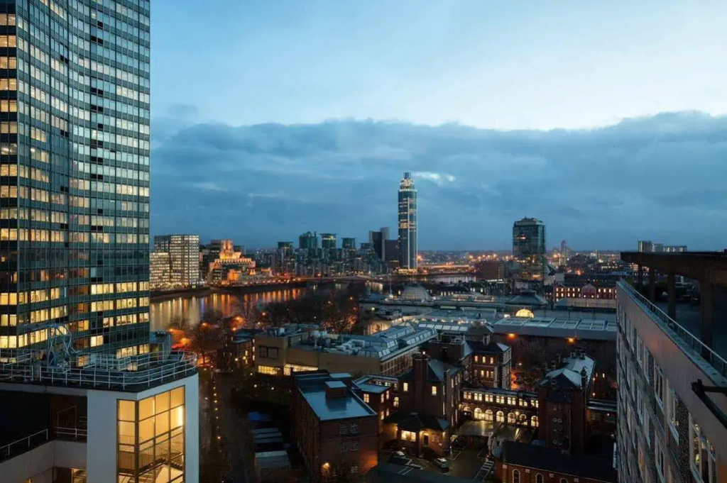 Отель Riu Plaza London The Westminster
