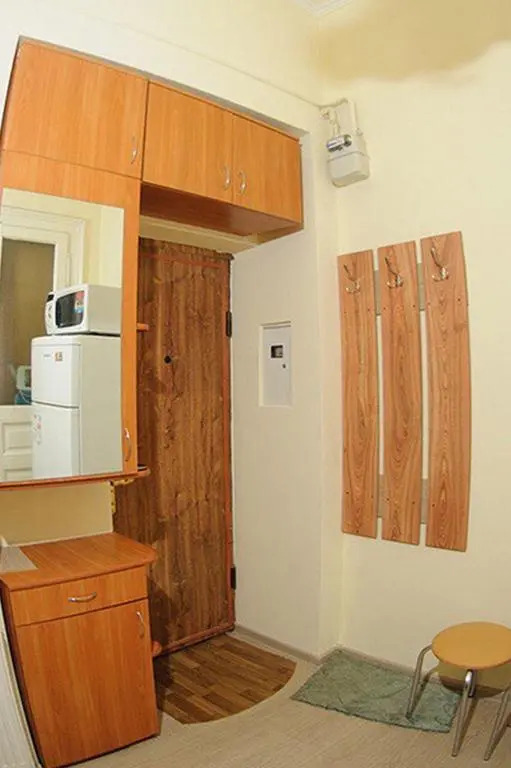 Anna Apartments