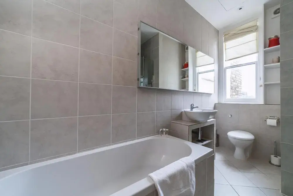 Charming One-Bed Oasis in Hammersmith