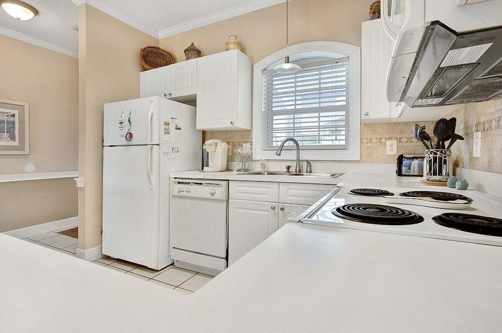 Magnolia North 4855-202
