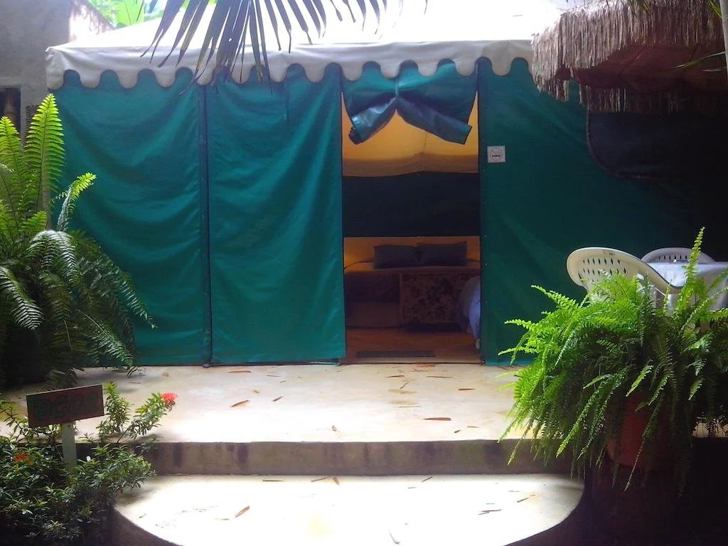 Junto al Rio Bungalows & Suites