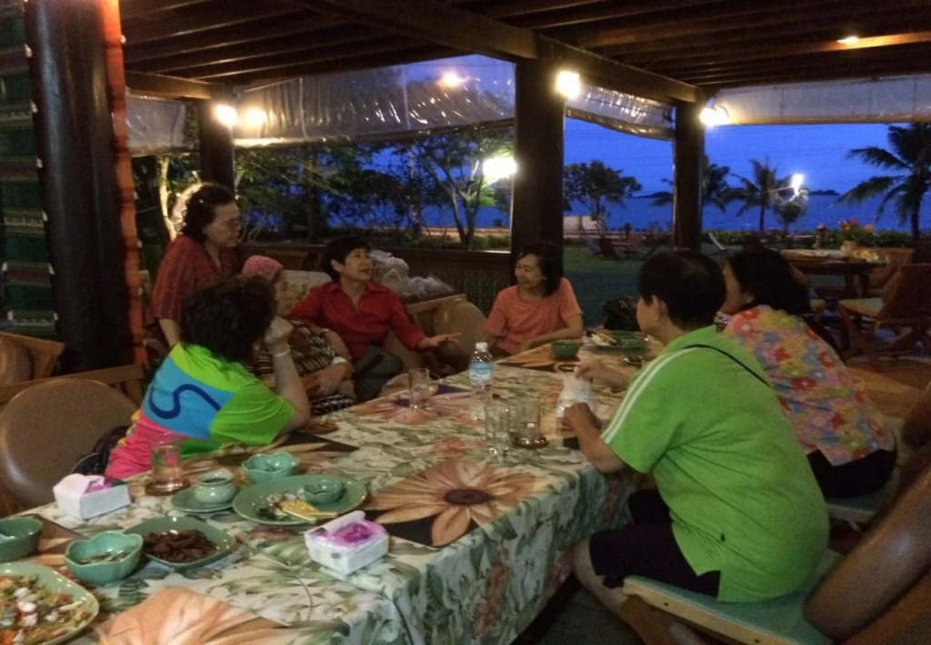 Ruen Thai Rim Haad