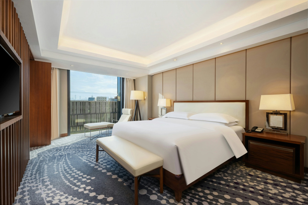 Intercontinental Jinan City Center by IHG