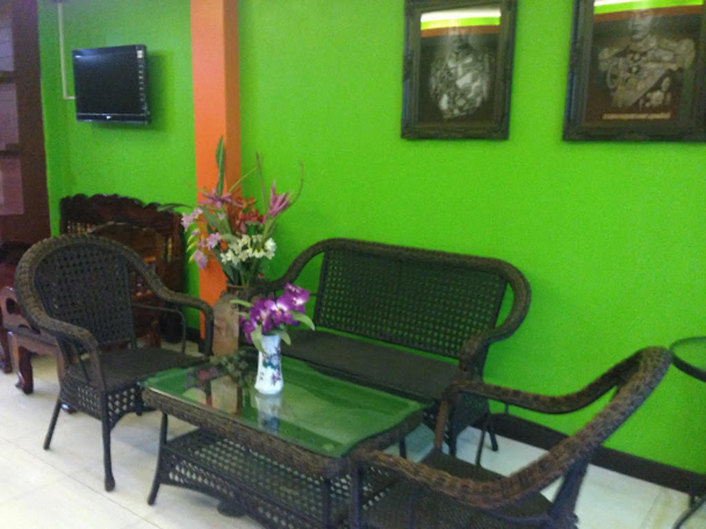 Silla Patong Boutique - Beach Walk Access