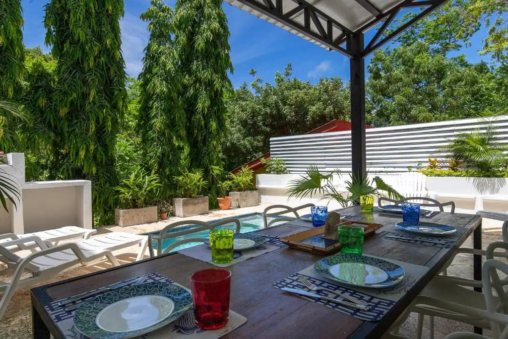 Casa Esmeralda - Family Friendly 3 Bedroom Home with Private Pool