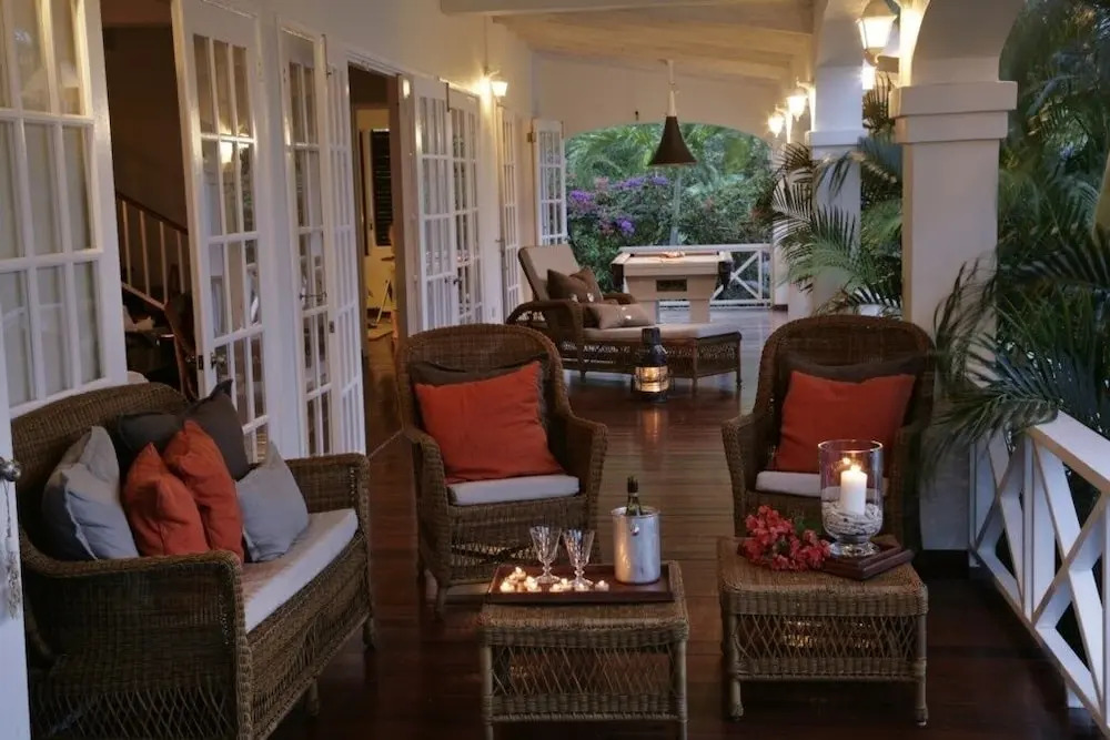 Villa Kessi - Beautiful Caribbean Style Family Villa 3 Bedroom Villa by RedAwning