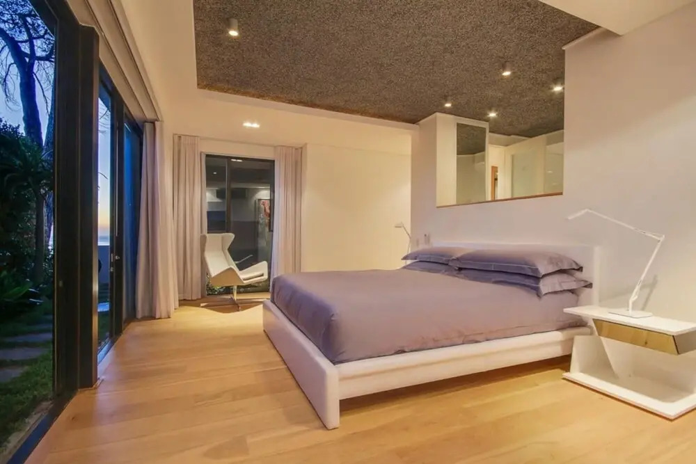 Luxury Villa Over 3 Levels With Lift Geneva House