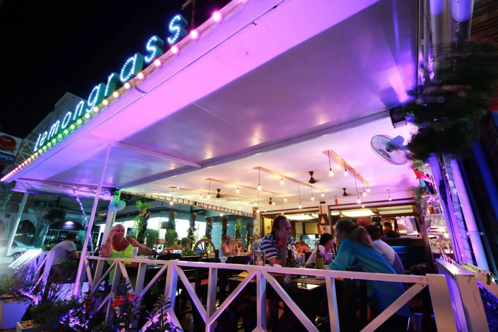 Lemongrass Hotel