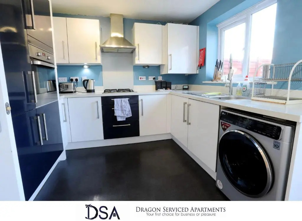 Birmingham Stunning Beauty 3 beds3 baths Homebase for NECAirport