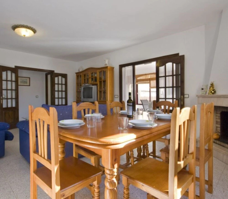 Villa - 3 Bedrooms with WiFi - 106444