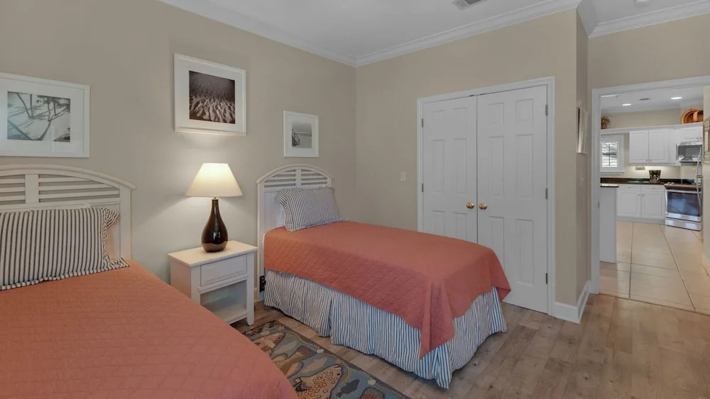 Gulf Front in Seagrove - Amazing Views - Easy Beach Access, Pool