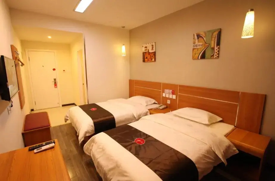Thank Inn Chain Hotel Hebei Shijiazhuang Gaoyi Town West Fengzhong Road