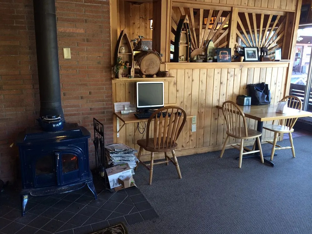 Willard Munger Inn