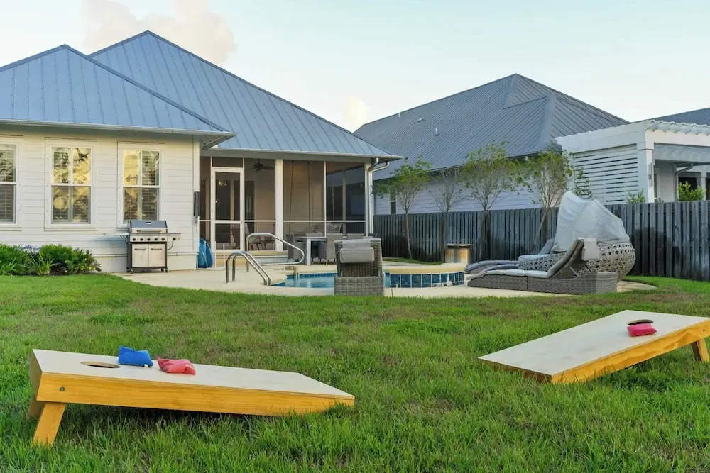 Tipsy Mermaid by Avantstay Private Pool, Games & Walk to Santa Rosa Beach