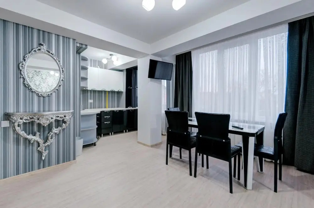 Catherine Hotel