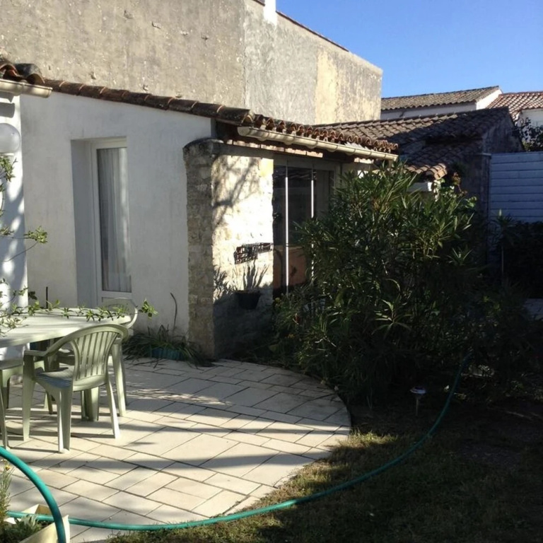 House With 2 Bedrooms in Sainte-marie-de-ré, With Furnished Terrace an