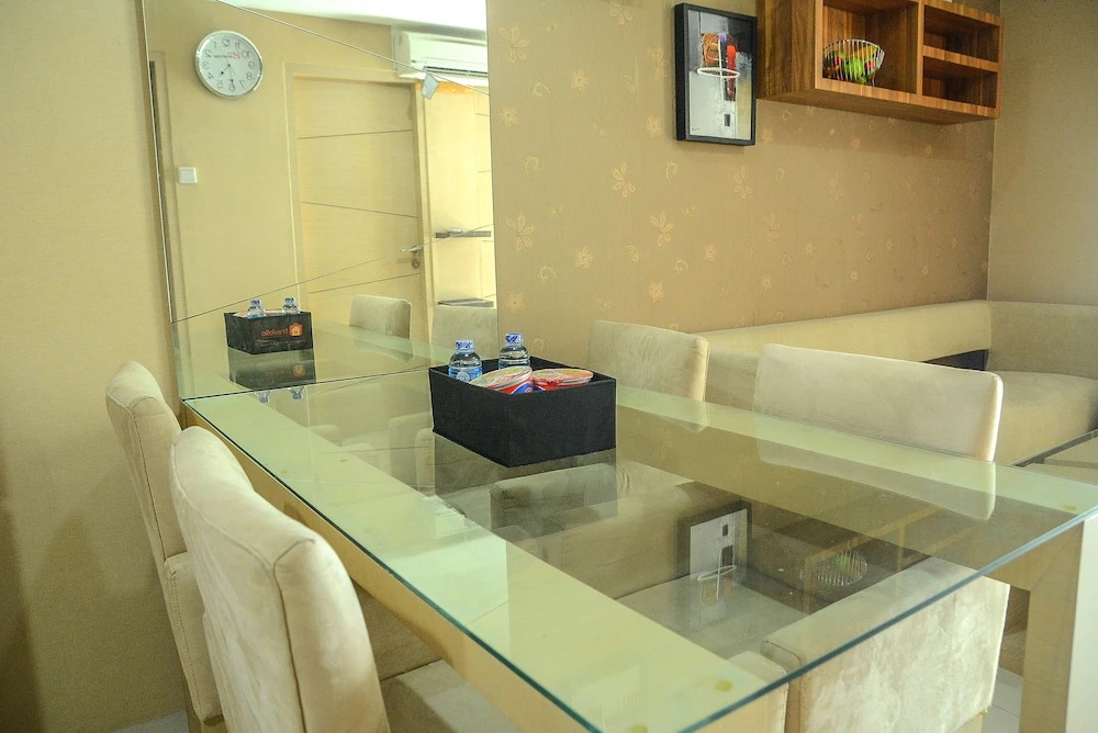 Green Central City Apartment near Shopping Centre