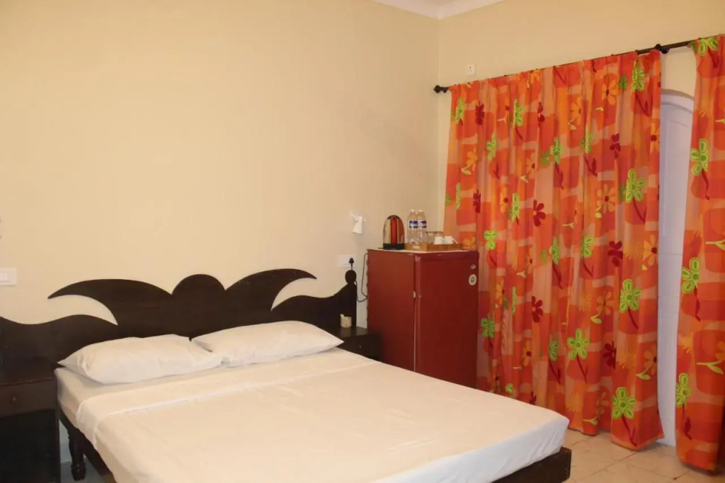 Qees Empire Beachfront Resort